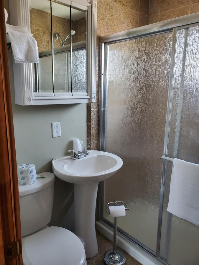 Golden Gate Lodging Plattsburgh Εξωτερικό φωτογραφία